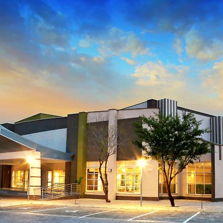 Travelodge Gaborone Kültér fotó