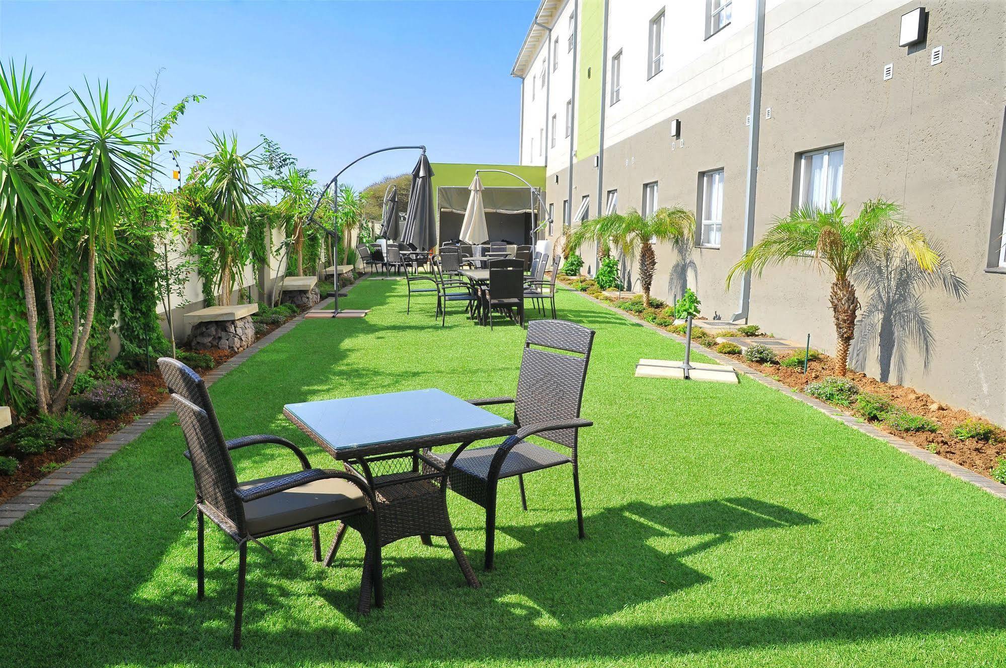 Travelodge Gaborone Kültér fotó